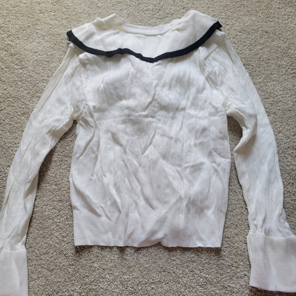 Ruffled sweater - Picture 5 of 7